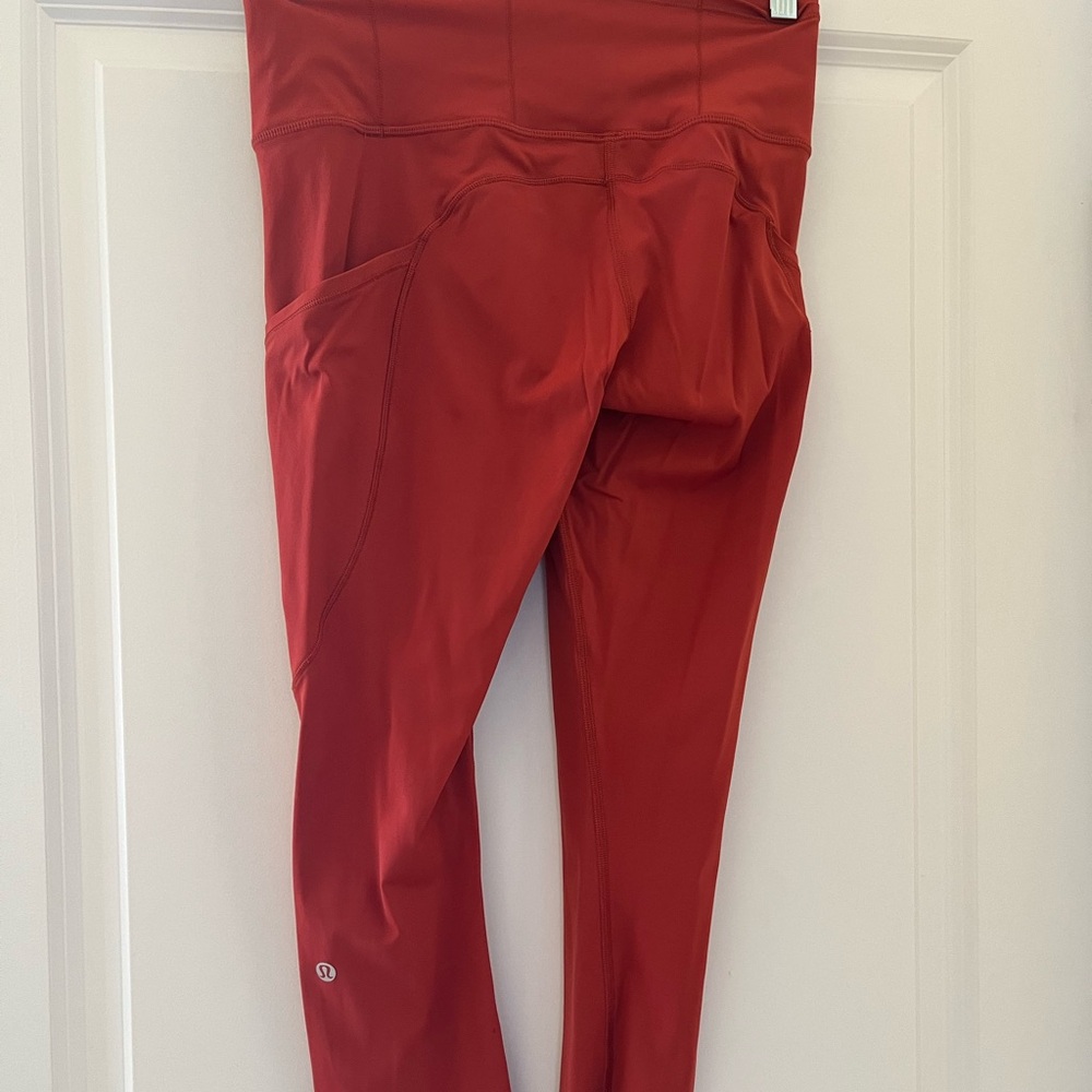 Lululemon Fast & Free Leggings EUC-  worn only a few times